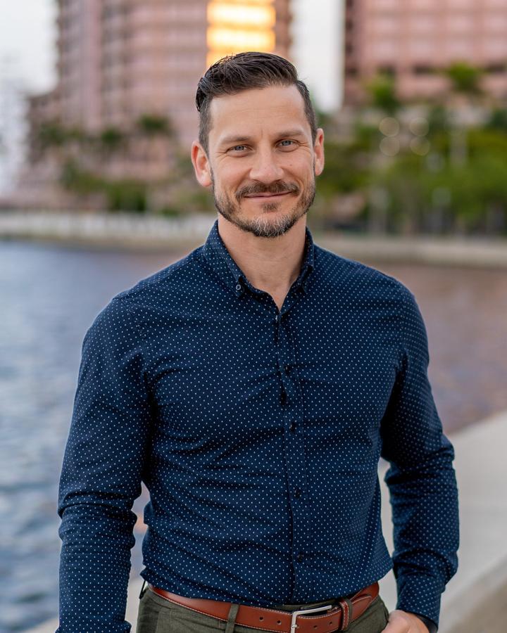 Portrait of Sean Loomis, Member, Board of Directors of the Blooming Academies Foundation